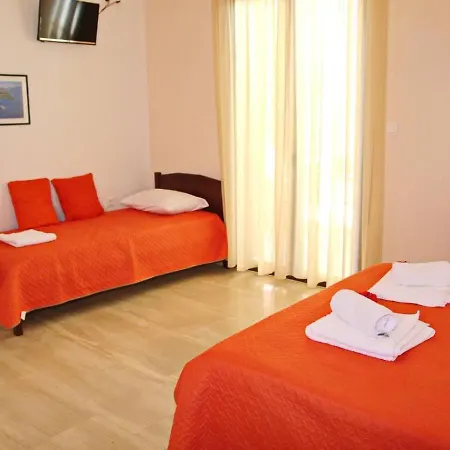 And Thomas 1 Apartamento Vasiliki